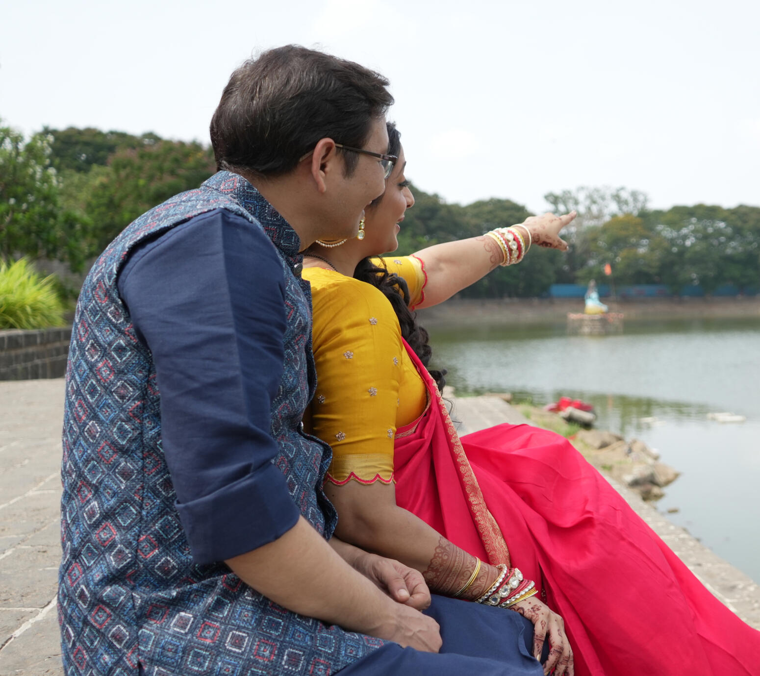 Moments of Love Beside the Upvan LakeThane